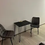 Suiteable-Living Moderne, zentrale Einraumwohnung