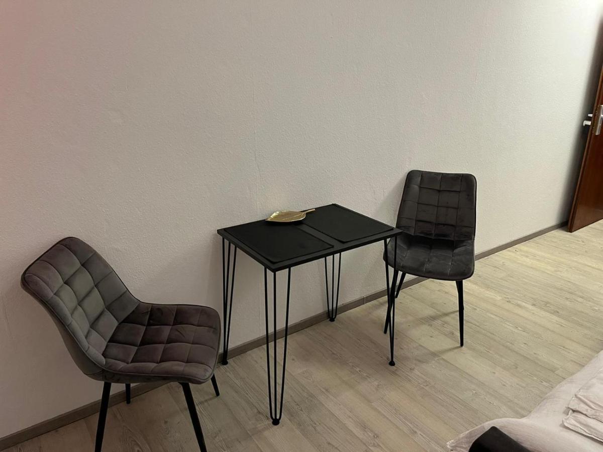 Suiteable-living Moderne, Zentrale Einraumwohnung Apartment *
